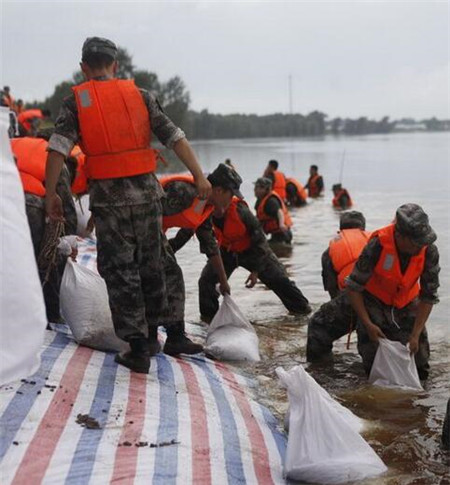 八一建軍節:致敬中國軍人,液化氣儲罐廠家獻給***可愛的人！